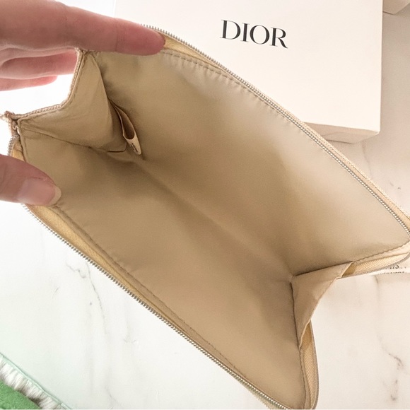 DIOR Beige Cosmetic Pouch Clutch Makeup Bag Case Embossed Logo New - Picture 14 of 17